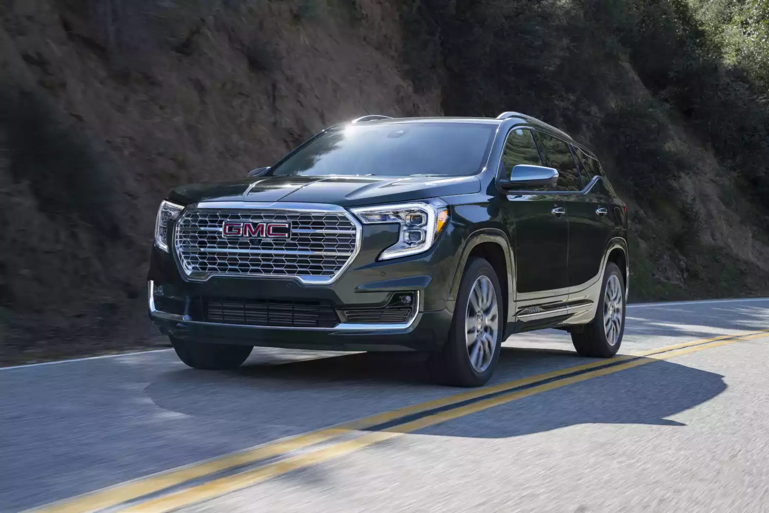 trash containers for GMC Terrain